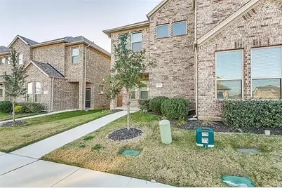 6717 Windlord Drive, Fort Worth, TX 76179 - Photo 3