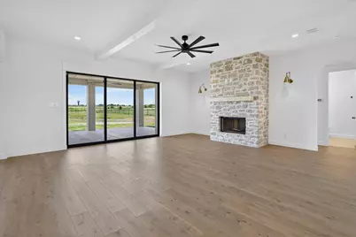 6931 Eagle Creek Drive, Godley, TX 76044 - Photo 9