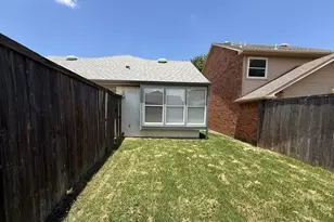 1338 Overlook Dr, Lewisville, TX 75067 - Photo 3