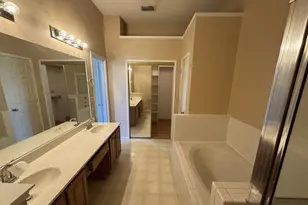 1338 Overlook Dr, Lewisville, TX 75067 - Photo 19