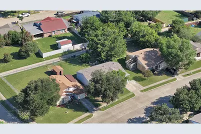 9519 County View Road, Dallas, TX 75249 - Photo 25