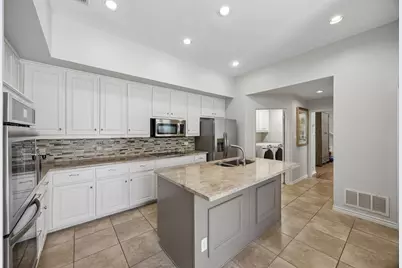 6353 Southpoint Drive, Dallas, TX 75248 - Photo 9