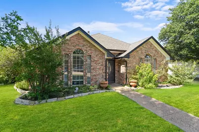 1220 Dentonshire Drive, Carrollton, TX 75007 - Photo 5