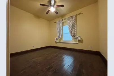 2807 Borama Drive, Irving, TX 75062 - Photo 11