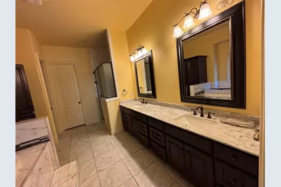 2807 Borama Drive, Irving, TX 75062 - Photo 15