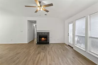 826 Savage Drive, Denton, TX 76207 - Photo 5