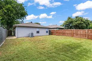 826 Savage Dr, Denton, TX 76207 - Photo 17