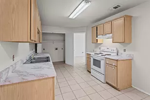 2720 James Rd, Granbury, TX 76049 - Photo 3