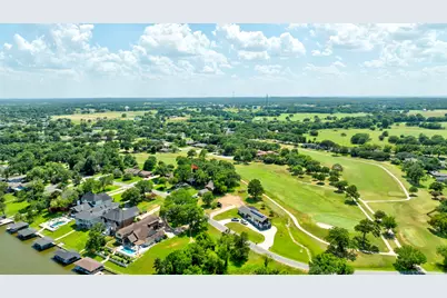 1118 Kiowa Drive W, Gainesville, TX 76240 - Photo 33