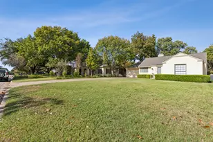 3726 Westcliff Rd S, Fort Worth, TX 76109 - Photo 5