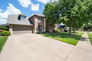 1502 Mallard Cir, Mansfield, TX 76063 - Photo 1