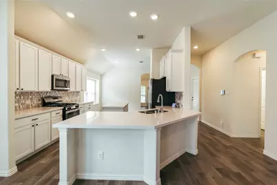 816 Black Hawk Dr, Princeton, TX 75407 - Photo 3