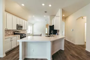 816 Blackhawk Dr, Princeton, TX 75407 - Photo 3