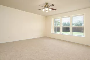 1220 Berkeley Dr, Burleson, TX 76028 - Photo 17