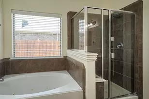 1220 Berkeley Dr, Burleson, TX 76028 - Photo 21