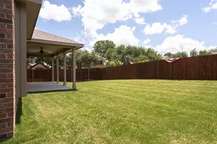 1220 Berkeley Dr, Burleson, TX 76028 - Photo 35