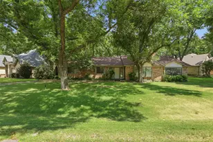 8708 S Monticello Cir, Granbury, TX 76049 - Photo 3