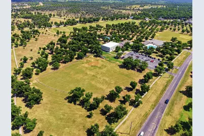 8708 S Monticello Circle, Granbury, TX 76049 - Photo 33