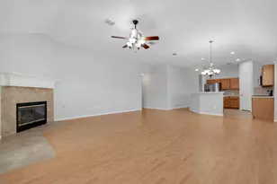 5612 Longhorn Dr, The Colony, TX 75056 - Photo 5