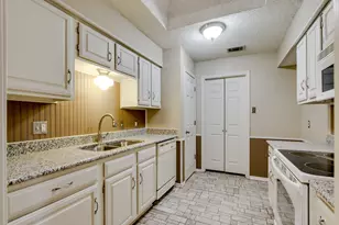 3712 Roussillon Dr, Carrollton, TX 75007 - Photo 15