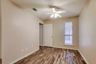 3712 Roussillon Dr, Carrollton, TX 75007 - Photo 25