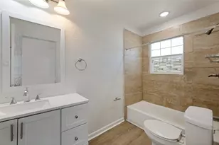 1102 E Lovers Ln, Arlington, TX 76010 - Photo 7