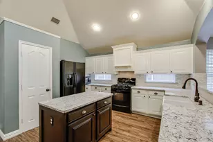 4516 Highridge Dr, The Colony, TX 75056 - Photo 11