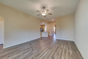 352 Lowery Oaks Trl, Fort Worth, TX 76120 - Photo 13