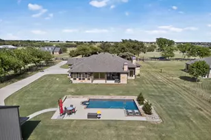 10509 County Rd 1001, Godley, TX 76044 - Photo 37