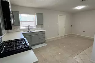 130 W Cherry Point Dr, Dallas, TX 75232 - Photo 5
