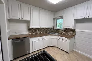 213 Wanda Way, Hurst, TX 76053 - Photo 15