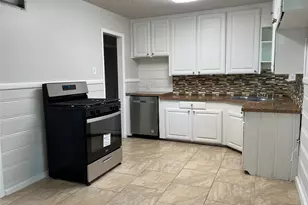 213 Wanda Way, Hurst, TX 76053 - Photo 13
