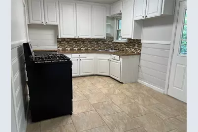 213 Wanda Way, Hurst, TX 76053 - Photo 11