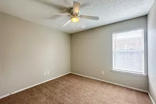10245 Brea Canyon Rd, Fort Worth, TX 76108 - Photo 15
