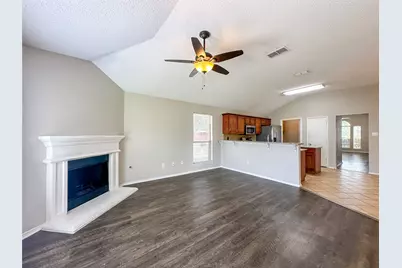 10245 Brea Canyon Road, Fort Worth, TX 76108 - Photo 7