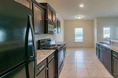 6116 Obsidian Creek Court, Fort Worth, TX 76179 - Photo 3