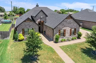932 Gallant Fox Rd, Hewitt, TX 76643 - Photo 39