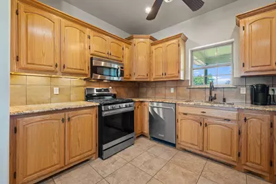 247 County Road 4519, Wolfe City, TX 75496 - Photo 15