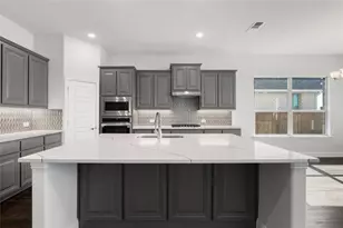 14517 Herschel St, Pilot Point, TX 75009 - Photo 9
