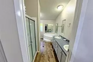 1315 Phoenix Ct, Granbury, TX 76048 - Photo 5
