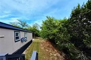 1315 Phoenix Ct, Granbury, TX 76048 - Photo 9