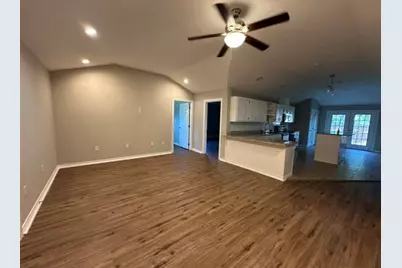 1114 14th Street, Mineral Wells, TX 76067 - Photo 5