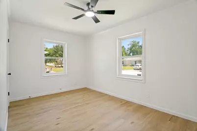748 Oak Drive, Hurst, TX 76053 - Photo 7