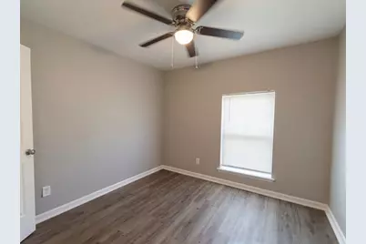 524 Cole Avenue, Saginaw, TX 76179 - Photo 11