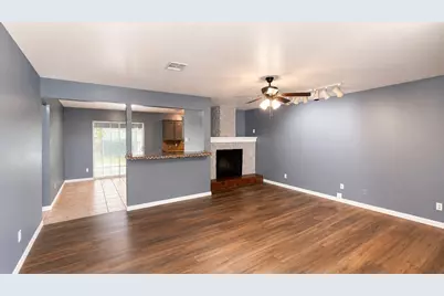 604 Holly Lane, Duncanville, TX 75116 - Photo 3