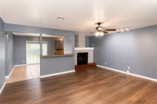 604 Holly Ln, Duncanville, TX 75116 - Photo 3