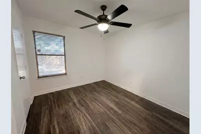 1404 Daffodil Lane, Lewisville, TX 75077 - Photo 9