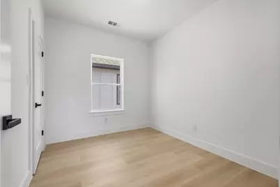 2534 Lowery Street, Dallas, TX 75215 - Photo 17