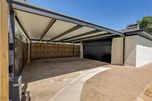 5610 Enchanted Ln, Dallas, TX 75227 - Photo 3