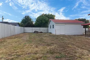 8615 Ronnie St, White Settlement, TX 76108 - Photo 27
